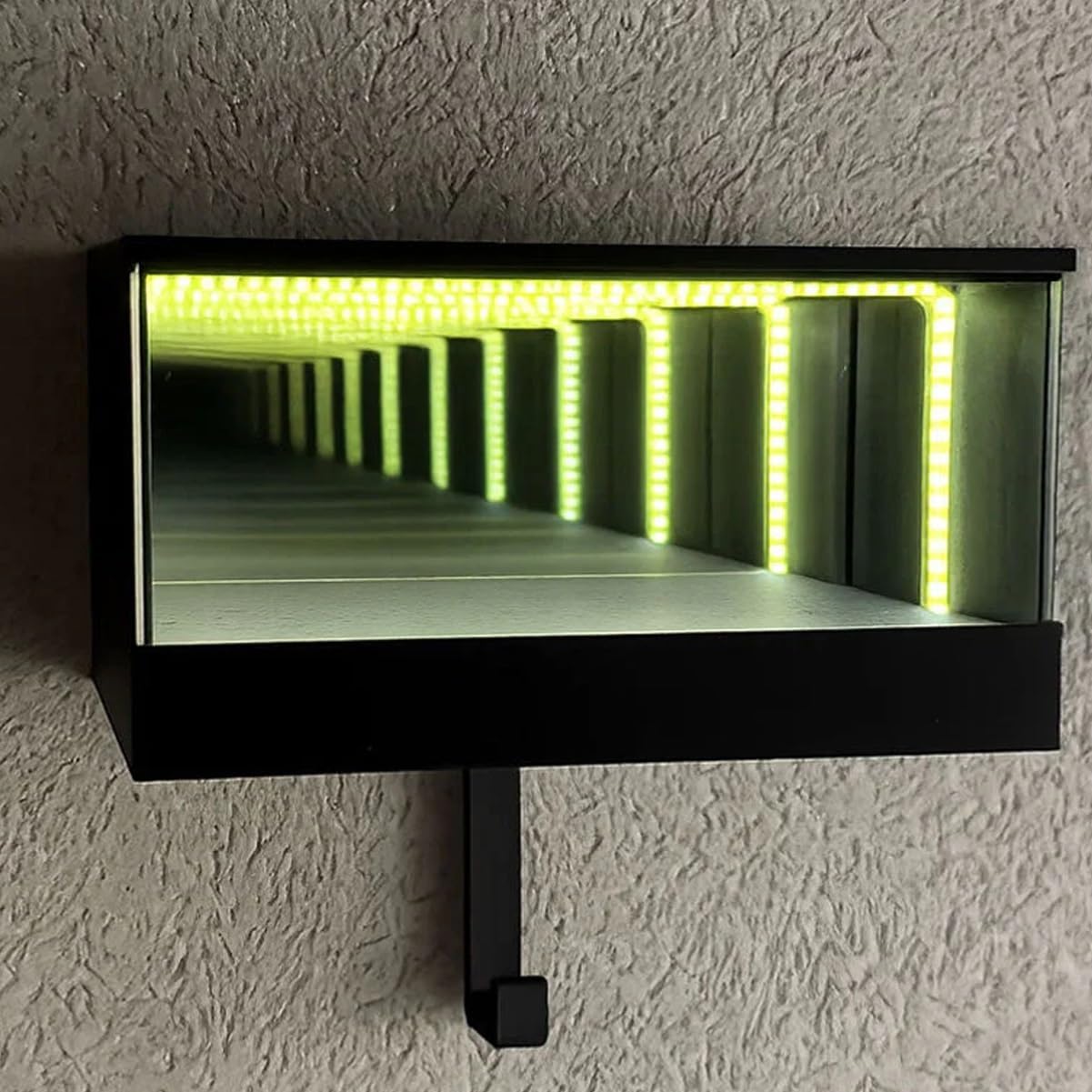 🔥Christmas Up to 70% off🔥-Infinity Garage Key Holder, Illuminated Design, Rechargeable